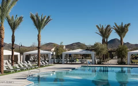 Exterior - 2432 W Maximo Way, Phoenix, AZ 85085 photo 1 of 2