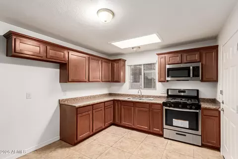 4115 N 18th Dr, Phoenix, AZ 85015 photo 11