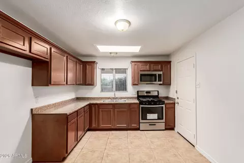 4115 N 18th Dr, Phoenix, AZ 85015 photo 13