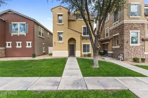 109 W Commerce Ct, Gilbert, AZ 85233