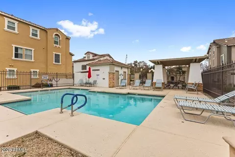 Exterior - 109 W Commerce Ct, Gilbert, AZ 85233 photo 4 of 6