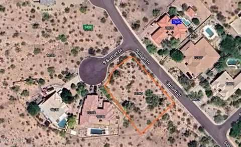 10760 S Sunset Dr #45, Goodyear, AZ 85338