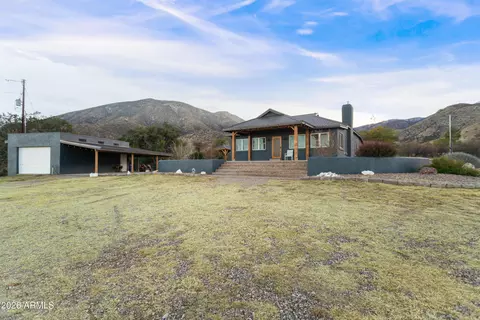 5306 E Spring Rd, Hereford, AZ 85615