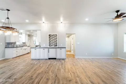 Living - 5306 E Spring Rd, Hereford, AZ 85615 photo 1 of 8