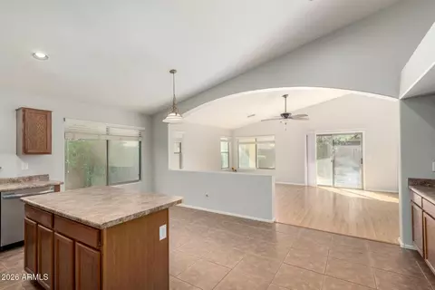 2409 W Bent Tree Dr, Phoenix, AZ 85085 photo 14