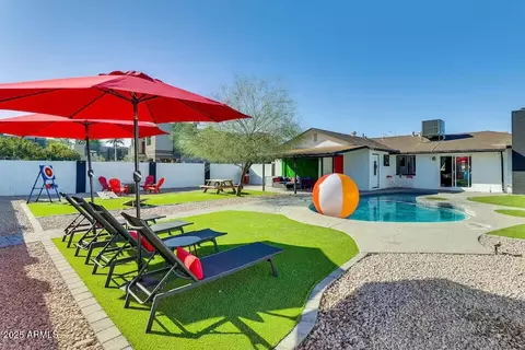1027 S Siesta Ln, Tempe, AZ 85281