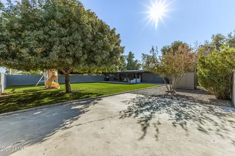 Exterior - 3202 E Corrine Dr, Phoenix, AZ 85032 photo 7 of 8