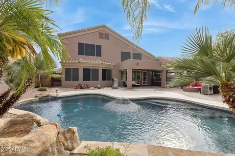 9750 E Gelding Dr, Scottsdale, AZ 85260