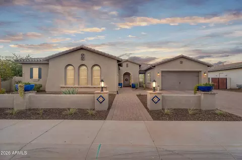 1928 E La Costa Dr, Gilbert, AZ 85298