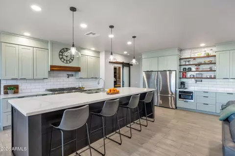 11224 W Tether Trl W, Peoria, AZ 85383