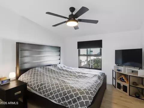 2233 E Behrend Dr #15, Phoenix, AZ 85024 photo 24