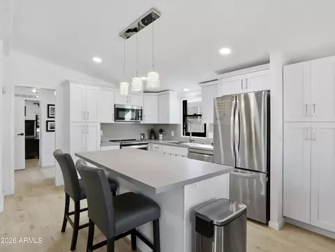 2233 E Behrend Dr #15, Phoenix, AZ 85024 photo 8