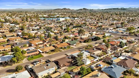 View/Area - 3939 W Cavalier Dr, Phoenix, AZ 85019 photo 1 of 3