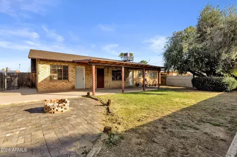 Exterior - 3939 W Cavalier Dr, Phoenix, AZ 85019 photo 6 of 7