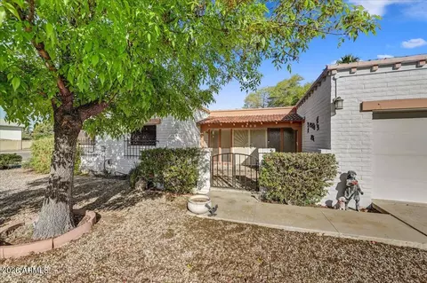 8402 E Stella Ln, Scottsdale, AZ 85250