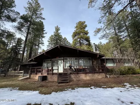 480 Cochise Rd, Munds Park, AZ 86017