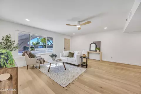 Living - 1822 W Marlette Ave, Phoenix, AZ 85015 photo 2 of 2