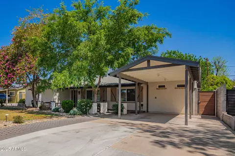 Exterior - 6741 N 10th St, Phoenix, AZ 85014 photo 6 of 9