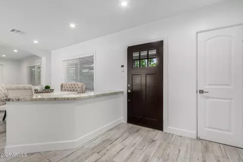 Entry Way - 6741 N 10th St, Phoenix, AZ 85014 photo 3 of 3