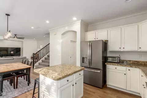 Kitchen - 1519 Elgin St, Gilbert, AZ 85295 photo 4 of 4