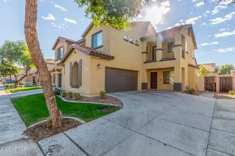 Exterior - 1519 Elgin St, Gilbert, AZ 85295 photo 2 of 9
