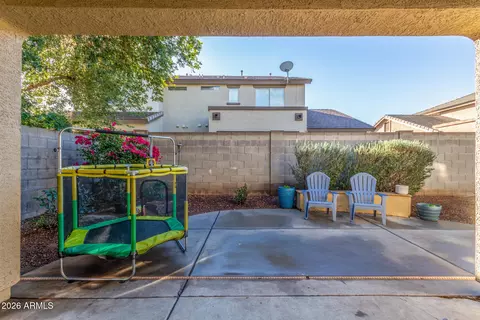 Exterior - 1519 Elgin St, Gilbert, AZ 85295 photo 5 of 9