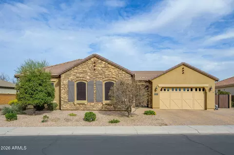 3770 E Iris Dr, Chandler, AZ 85286