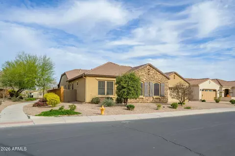 Exterior - 3770 E Iris Dr, Chandler, AZ 85286 photo 2 of 14