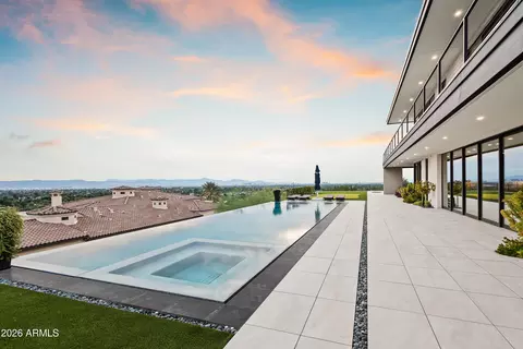 4725 N 56th St, Phoenix, AZ 85018