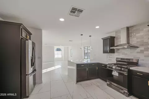Kitchen - 2302 E Alta Vista Rd, Phoenix, AZ 85042 photo 5 of 5