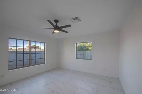 Bedroom - 2302 E Alta Vista Rd, Phoenix, AZ 85042 photo 1 of 3