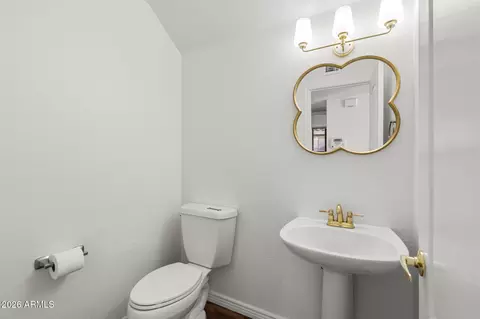 Bath - 3861 E Kings Ave, Phoenix, AZ 85032 photo 1 of 4