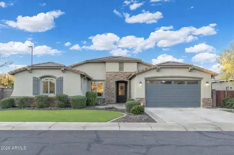 2587 E Lodgepole Dr, Gilbert, AZ 85298