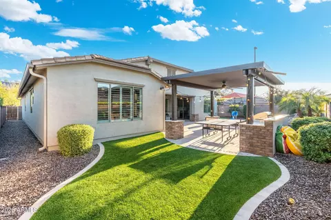 Exterior - 2587 E Lodgepole Dr, Gilbert, AZ 85298 photo 13 of 14