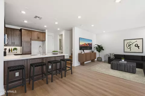 2121 W Sonoran Desert Dr #83, Phoenix, AZ 85085