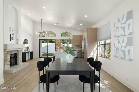 Dining - 2144 Escuda Rd, Phoenix, AZ 85024 photo 2 of 2