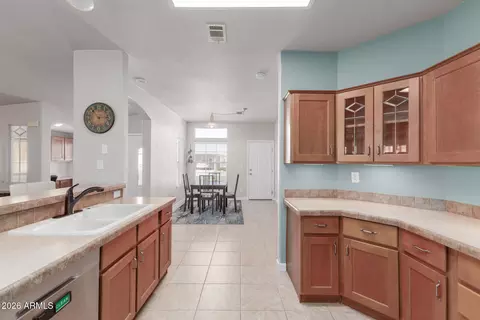 3301 S Goldfield Rd #2056, Apache Junction, AZ 85119 photo 11