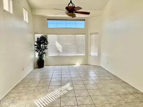 Living - 1701 E Yukon Dr, Phoenix, AZ 85024 photo 4 of 6