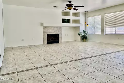 Living - 1701 E Yukon Dr, Phoenix, AZ 85024 photo 1 of 6