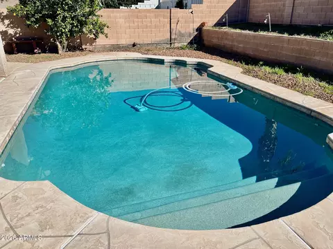 1701 E Yukon Dr, Phoenix, AZ 85024