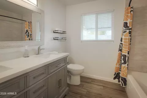 Bath - 3902 E Yale St, Phoenix, AZ 85008 photo 1 of 1