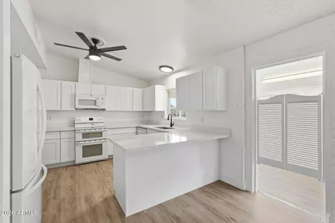 201 E 5th Pl, San Manuel, AZ 85631 photo 12