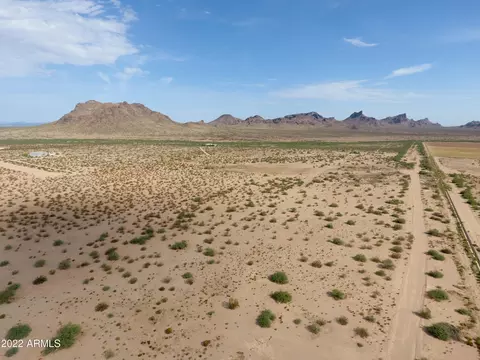 14250 W Aries Dr #-, Eloy, AZ 85131