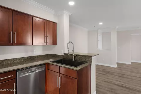 Kitchen - 2025 E Campbell Ave #368, Phoenix, AZ 85016 photo 3 of 5
