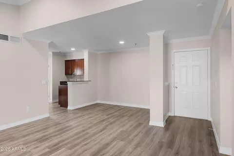 Living - 2025 E Campbell Ave #368, Phoenix, AZ 85016 photo 2 of 4