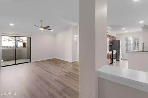 Living - 2025 E Campbell Ave #368, Phoenix, AZ 85016 photo 1 of 4