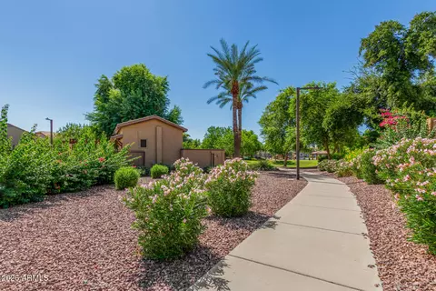2046 W Davis Rd, Phoenix, AZ 85023 photo 40