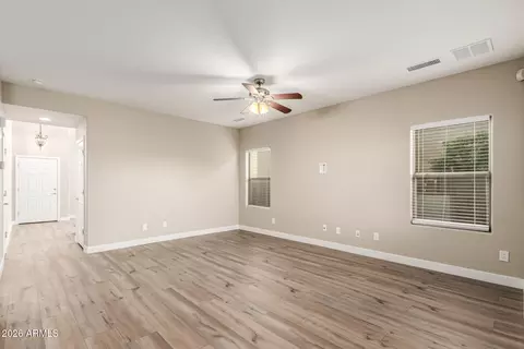 2046 W Davis Rd, Phoenix, AZ 85023 photo 11