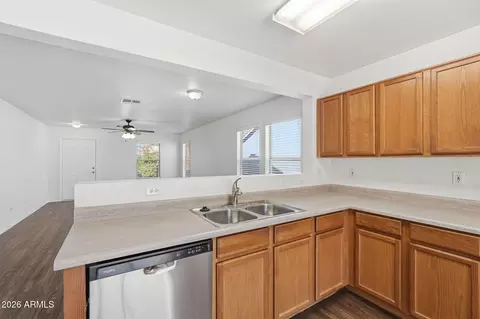 211 E Valley View Dr, Phoenix, AZ 85042 photo 15