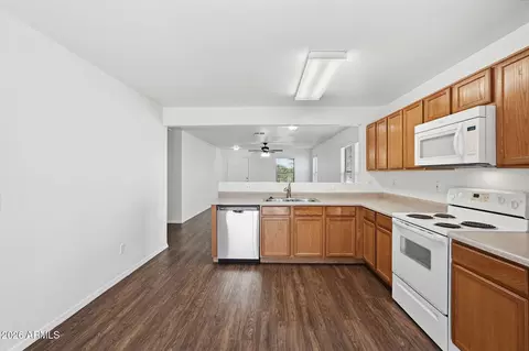 211 E Valley View Dr, Phoenix, AZ 85042 photo 18